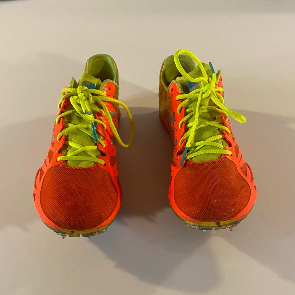 New Balance Running Shoes - Picture 4 of 9